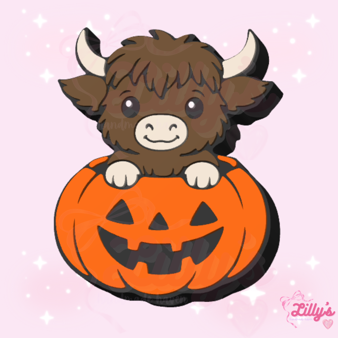 Highland Cow on Pumpkin Straw Topper