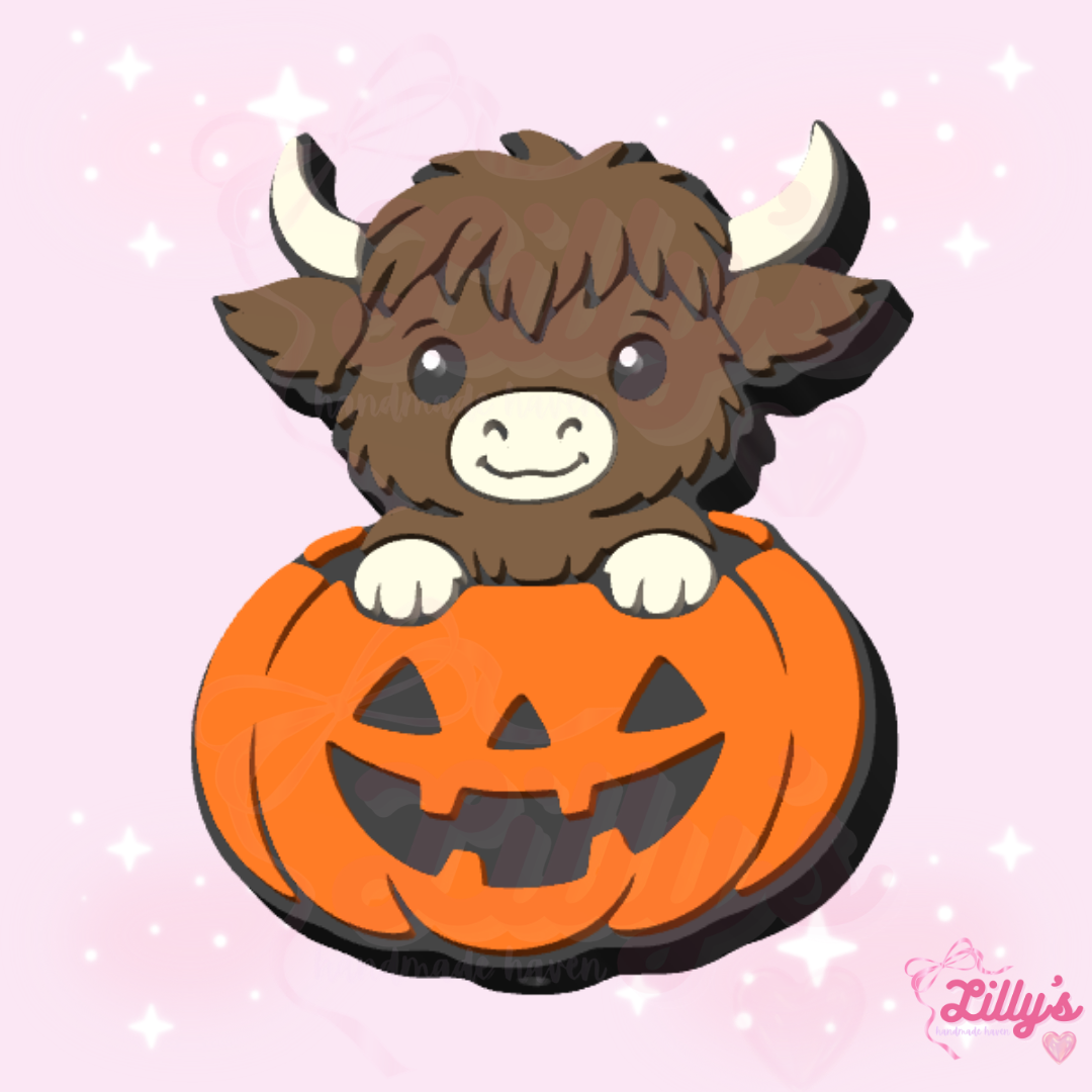 Highland Cow on Pumpkin Pen Topper